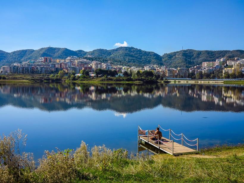 Hotel Baron Тирана Экстерьер фото